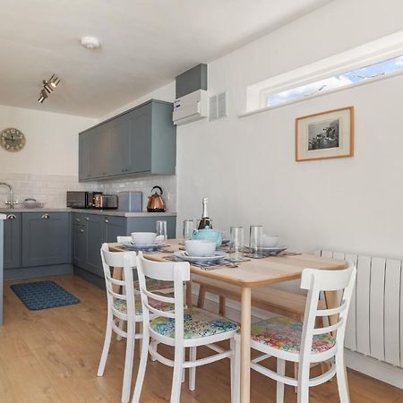 Coedrath Park 20 - Modern Apartment, Close To The Beach Saundersfoot Exterior photo
